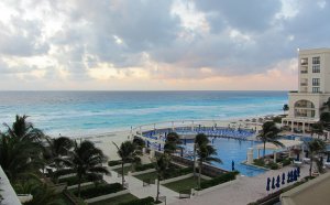 Travel from Cancun to Belize